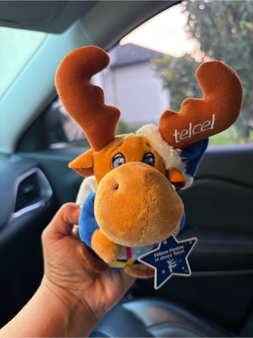 Renato El Reno De Telcel plushie